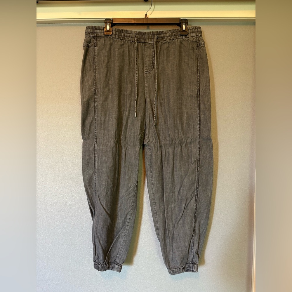 Eileen Fisher Gray Ankle Cropped Pants with Elastic Waistband